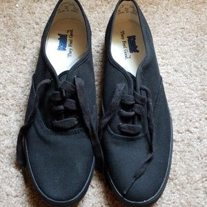 Black Keds